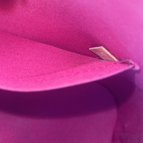 Authentic Louis Vuitton Vernis Rose Indien Alma BB - Picture 9 of 9